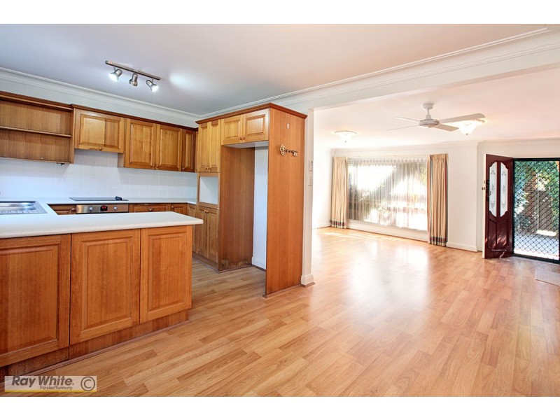 4/2 Mark Street, Forster NSW 2428