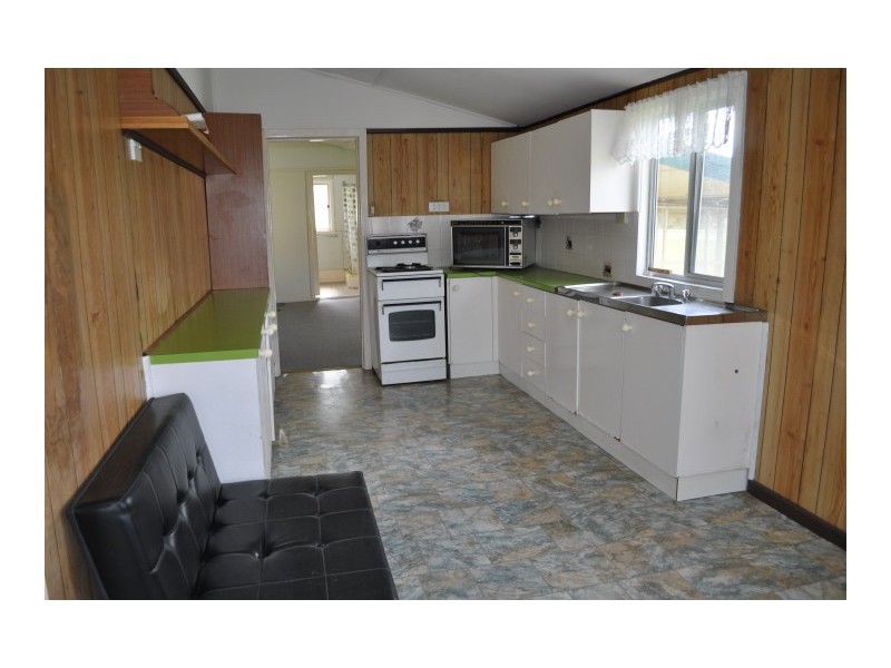 547 Black Head Road, Hallidays Point NSW 2430