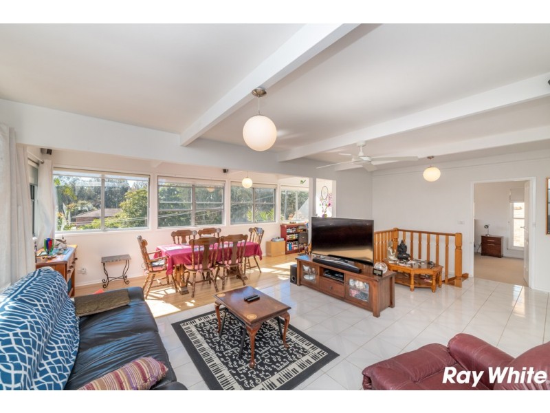 7 Seabreeze Parade, Green Point NSW 2428