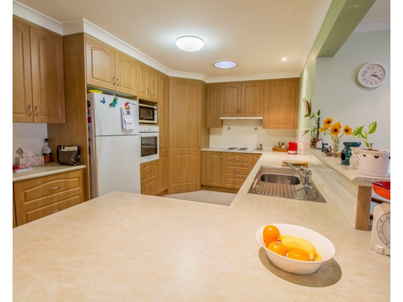 4 Tree View Place, Forster NSW 2428