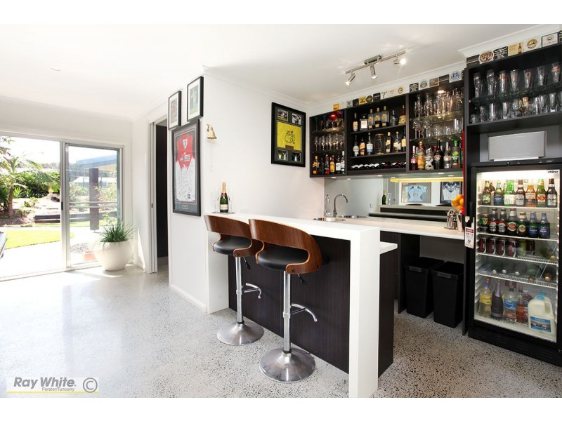 6 Greenfield Place, Forster NSW 2428