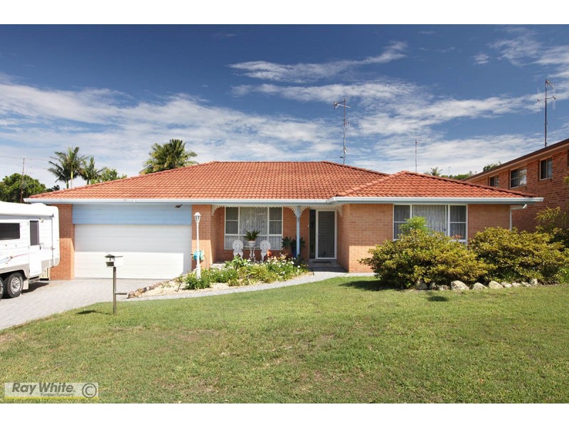3 Lutea Place, Forster NSW 2428