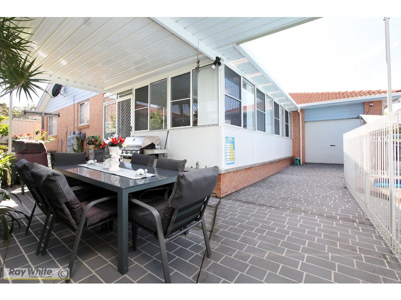 3 Lutea Place, Forster NSW 2428