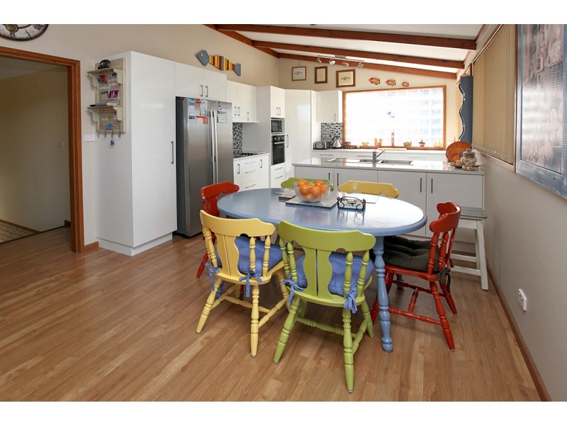 37 Sunbakers Drive, Forster NSW 2428