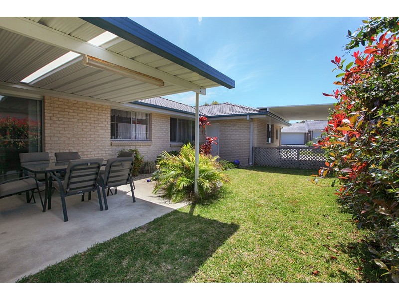33 Livistona Drive, Forster NSW 2428