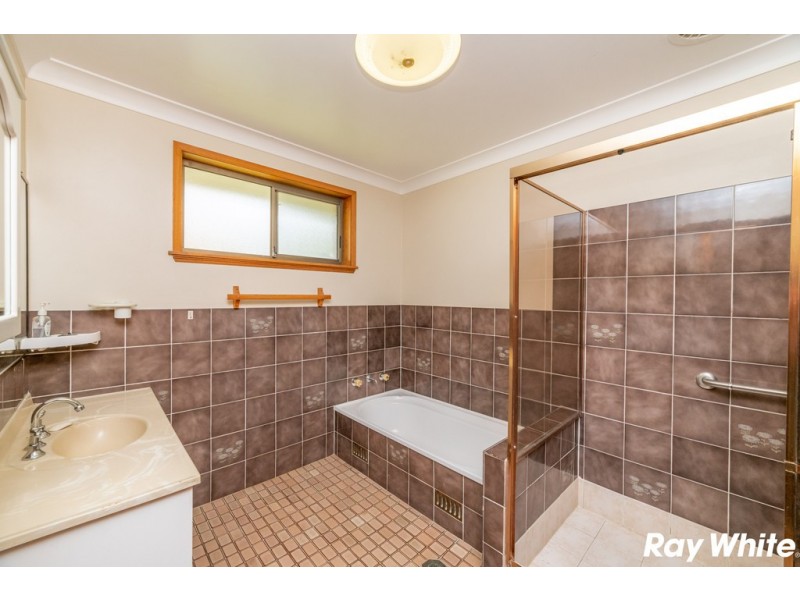 2 Eden Place, Tuncurry NSW 2428