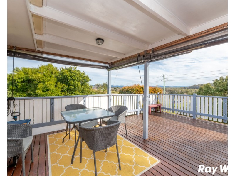61 Lakeview Crescent, Forster NSW 2428