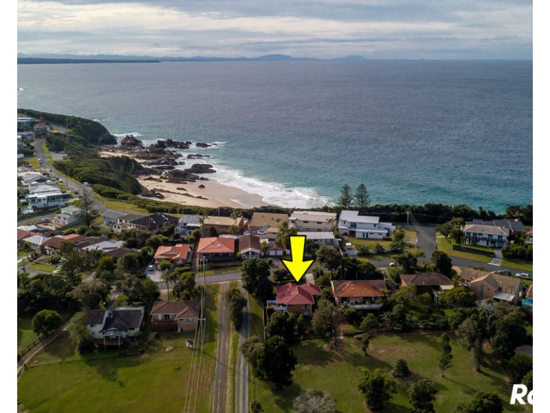 61 Lakeview Crescent, Forster NSW 2428