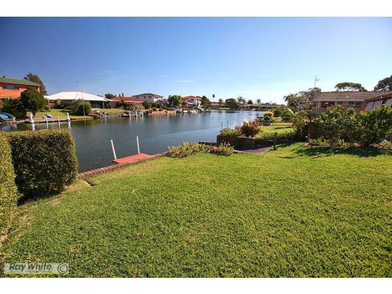 3 Roebuck Key, Forster NSW 2428