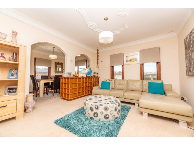 3 Sunset Place, Tuncurry NSW 2428