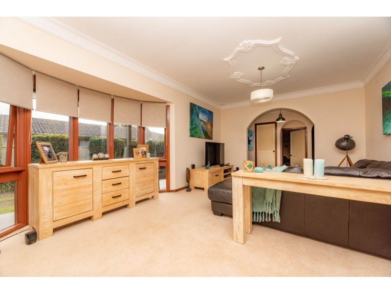 3 Sunset Place, Tuncurry NSW 2428