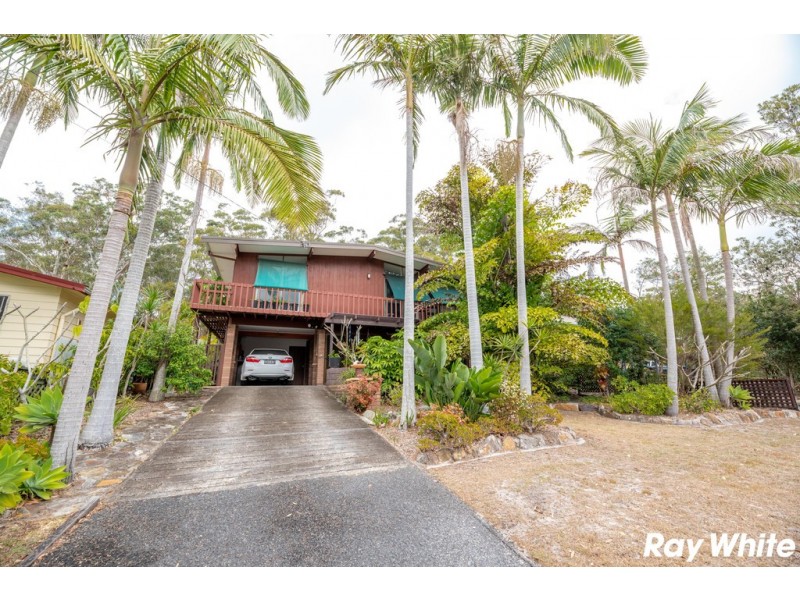 129 Green Point Drive, Green Point NSW 2428