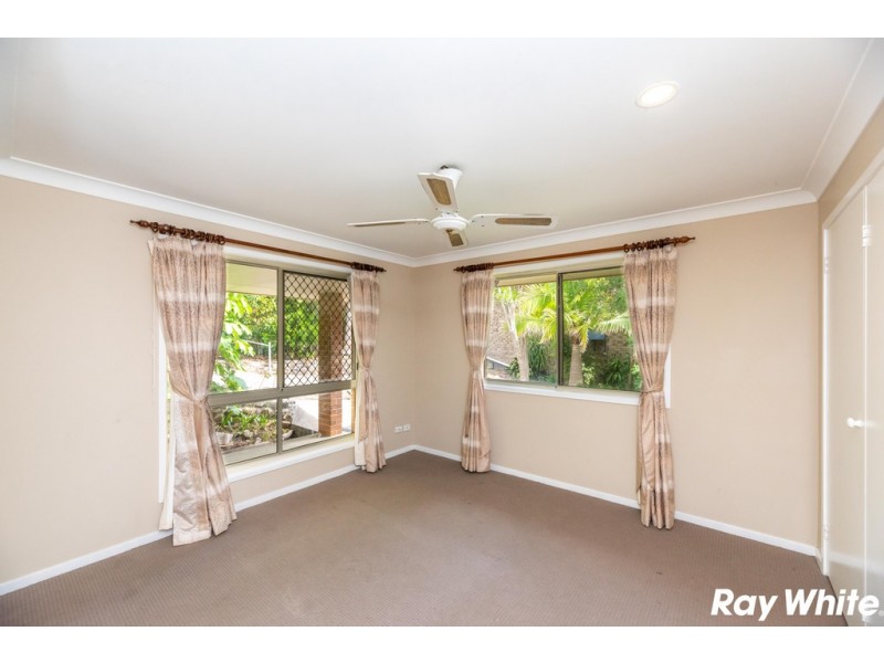18 Emerald Place, Green Point NSW 2428