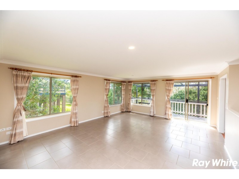 18 Emerald Place, Green Point NSW 2428