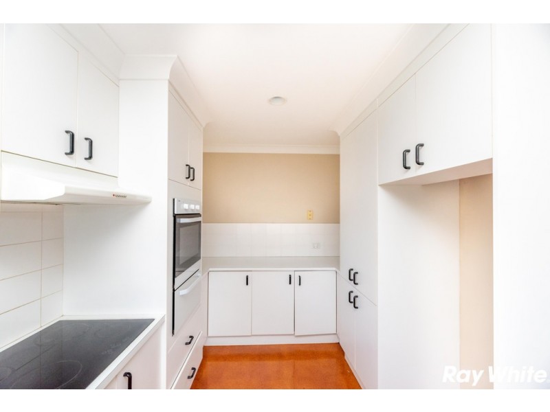 18 Emerald Place, Green Point NSW 2428