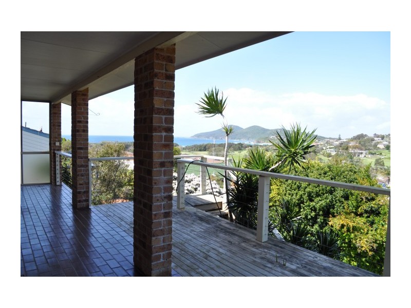 10 Sunbakers Drive, Forster NSW 2428