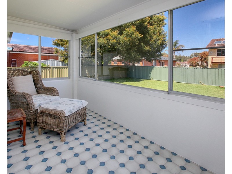 8 Maneela Street, Forster NSW 2428