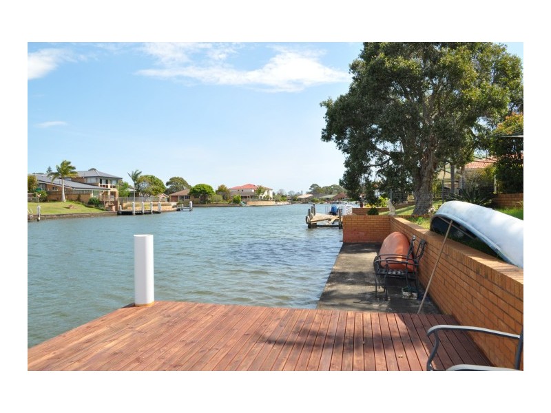 20 Bounty Key, Forster NSW 2428