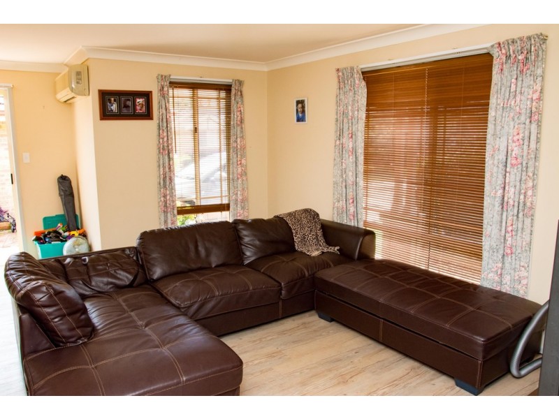 4/17 Gleneon Drive, Forster NSW 2428