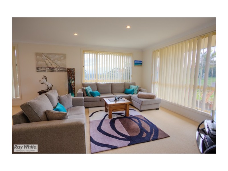 3 Glenn Place, Forster NSW 2428