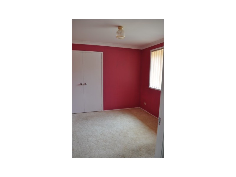 1 Royal Close, Forster NSW 2428