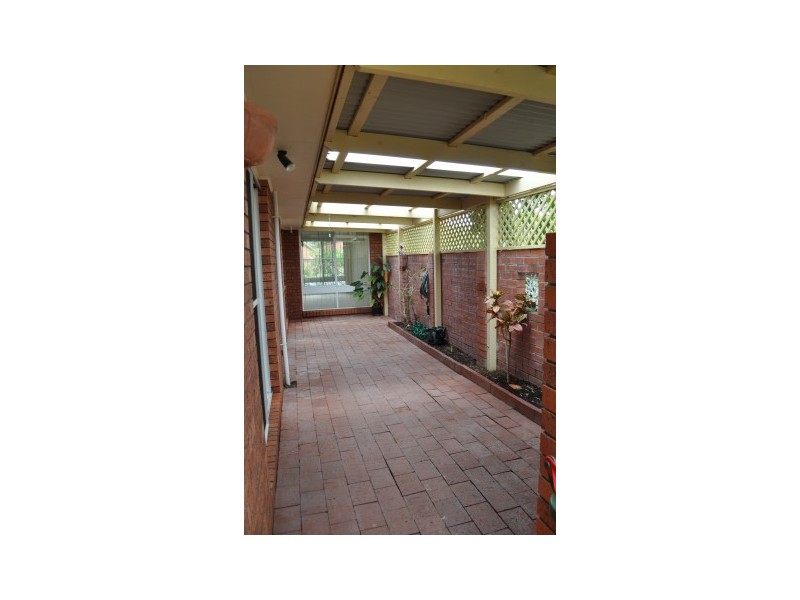 1 Royal Close, Forster NSW 2428