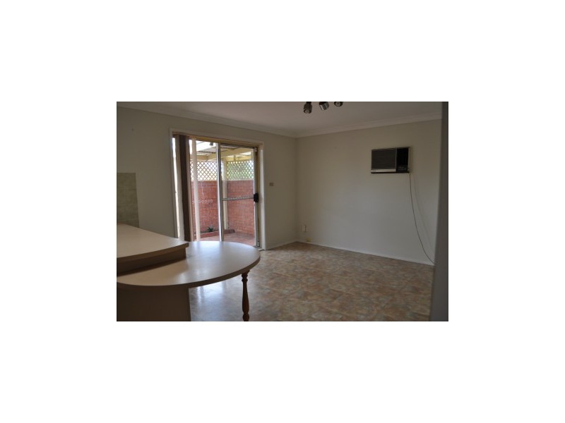 1 Royal Close, Forster NSW 2428