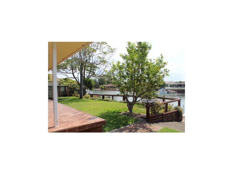 17 Bounty Key, Forster NSW 2428