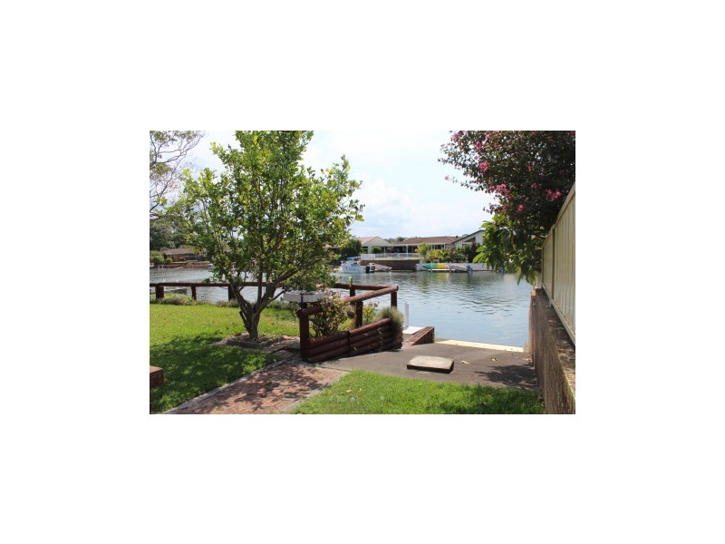 17 Bounty Key, Forster NSW 2428