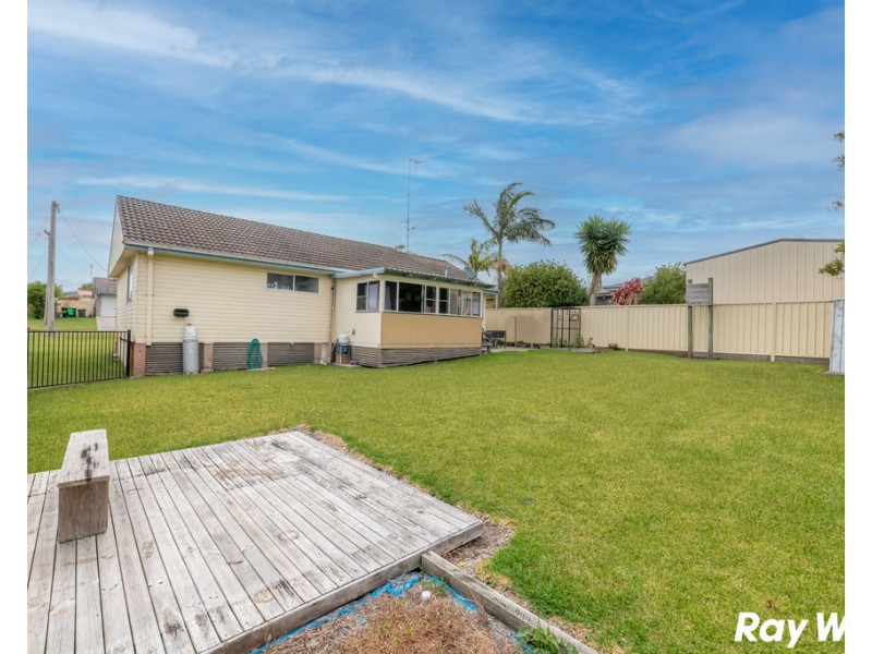 3 Capri Avenue, Forster NSW 2428