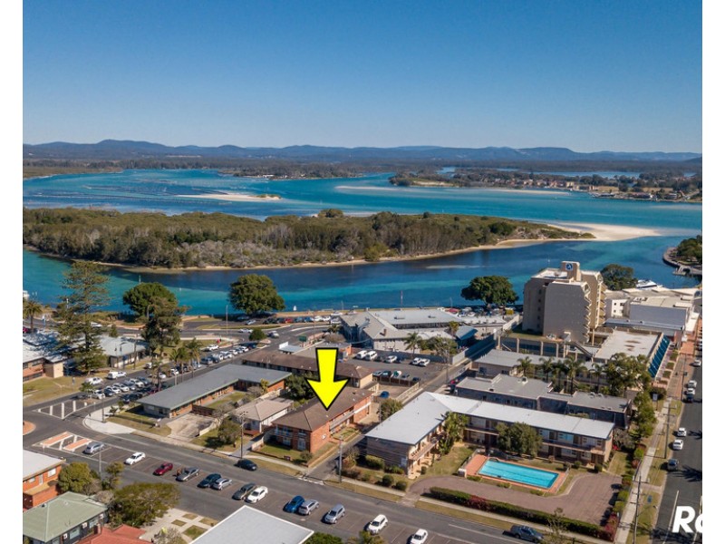 2/25 West Street, Forster NSW 2428