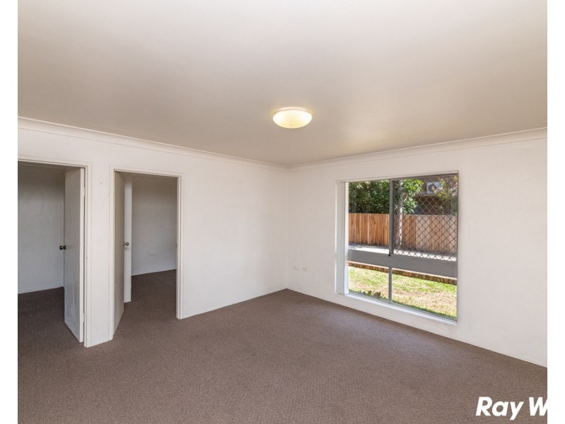 2/25 West Street, Forster NSW 2428