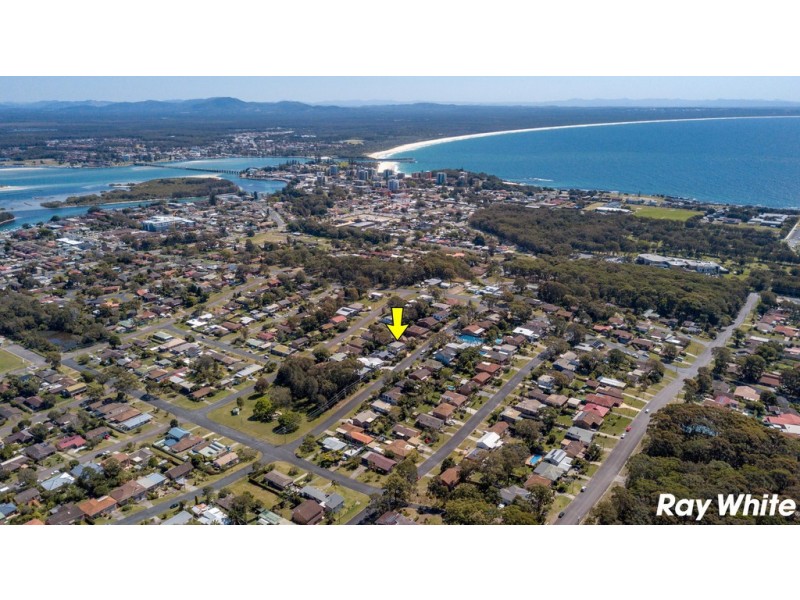 13 Sunset Avenue, Forster NSW 2428