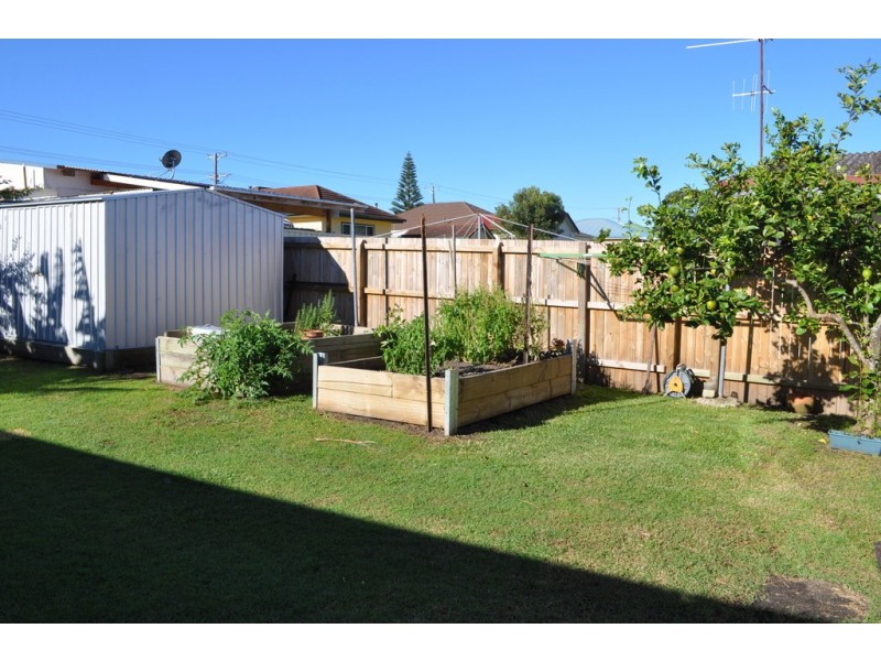 21 Hadley Street, Forster NSW 2428
