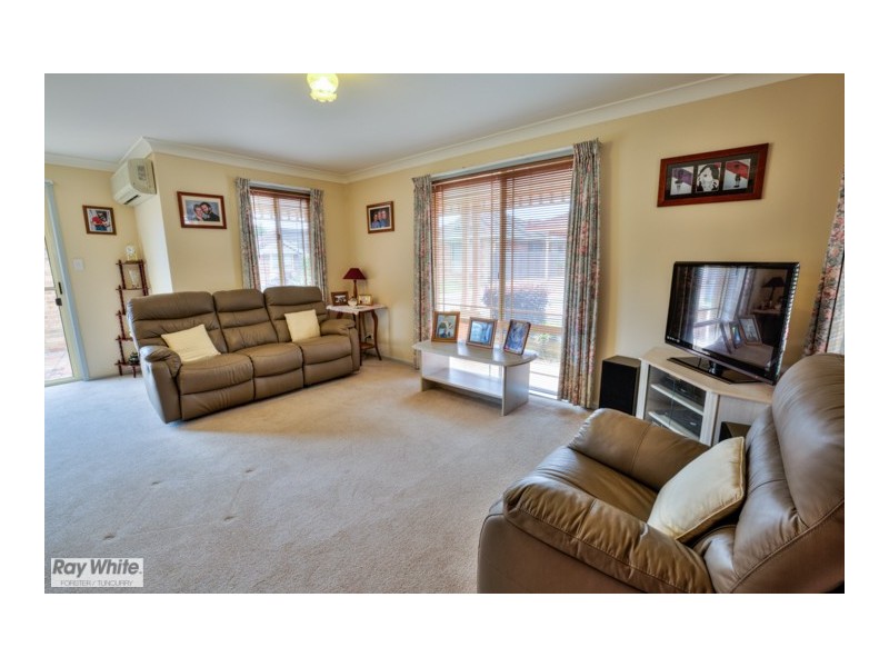 4/17 Gleneon Drive, Forster NSW 2428