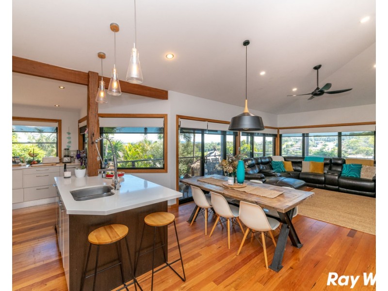12 Timbertop Avenue, Forster NSW 2428