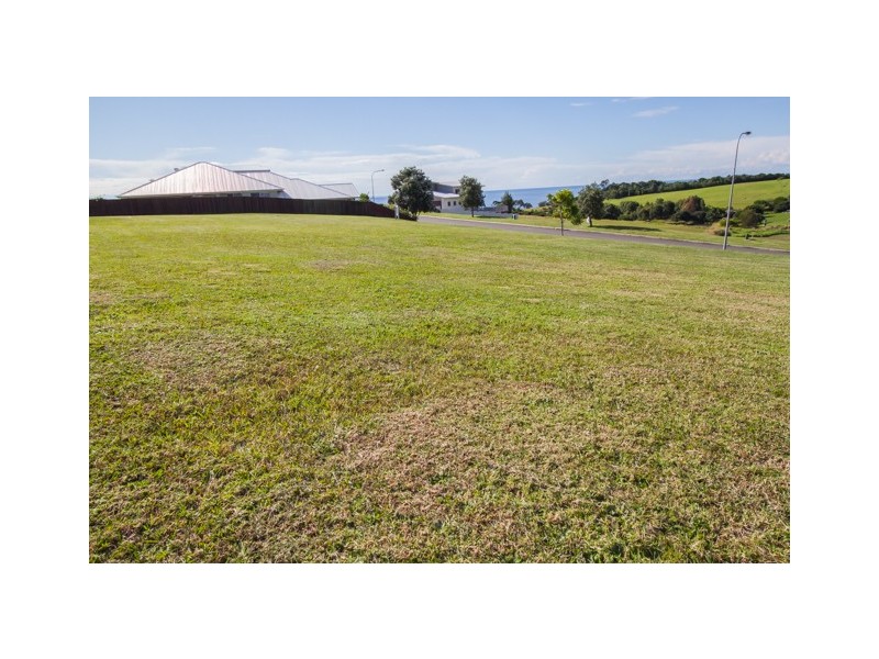 19 Torquay Circuit, Red Head NSW 2430