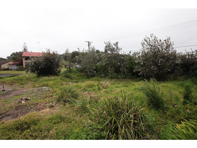 83 Newman Avenue, Blueys Beach NSW 2428