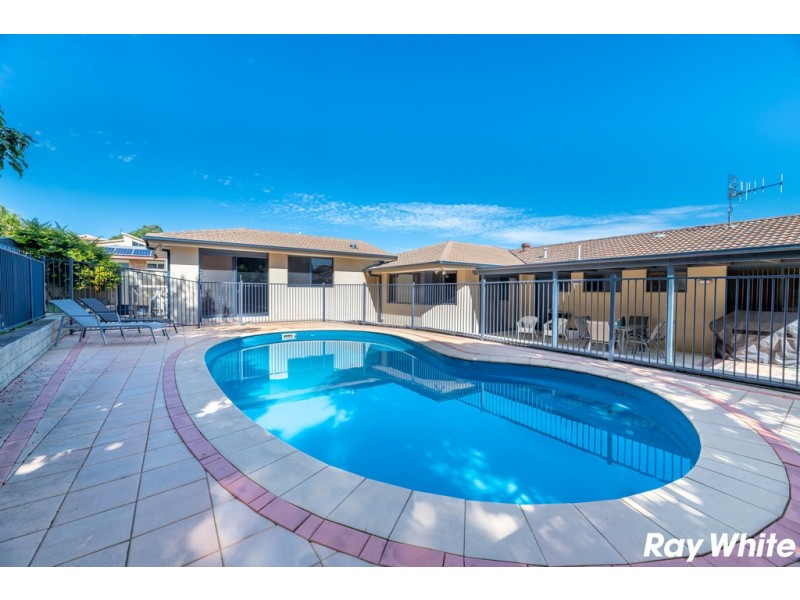 18 Minnibah Circuit, Forster NSW 2428