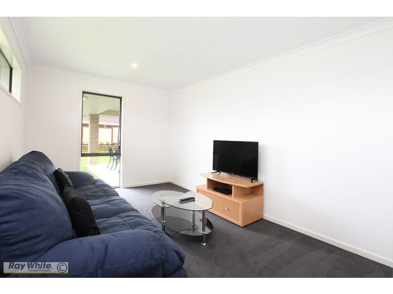 13 Meadows Close, Hallidays Point NSW 2430
