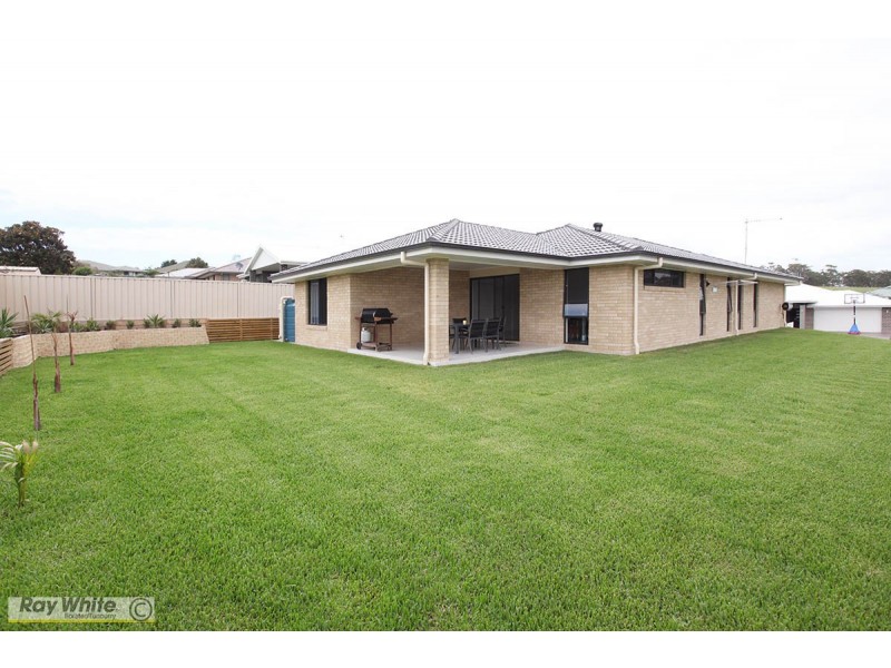 13 Meadows Close, Hallidays Point NSW 2430