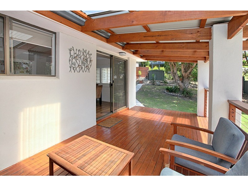 2 Avon Place, Forster NSW 2428