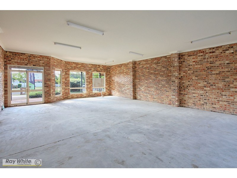 Shop 4 4/29 Peel Street, Tuncurry NSW 2428