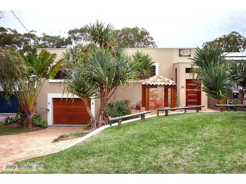 99 Green Point Drive, Green Point NSW 2428