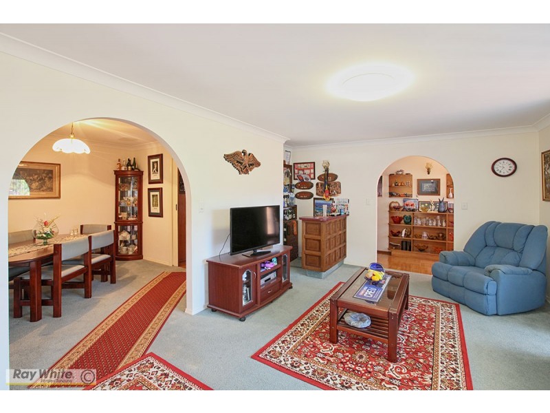 4 Palmway Crescent, Tuncurry NSW 2428
