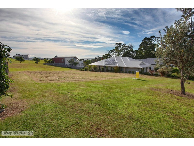 11 Twilight Close, Red Head NSW 2430