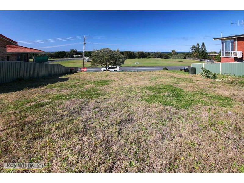 7 Underwood Road, Forster NSW 2428