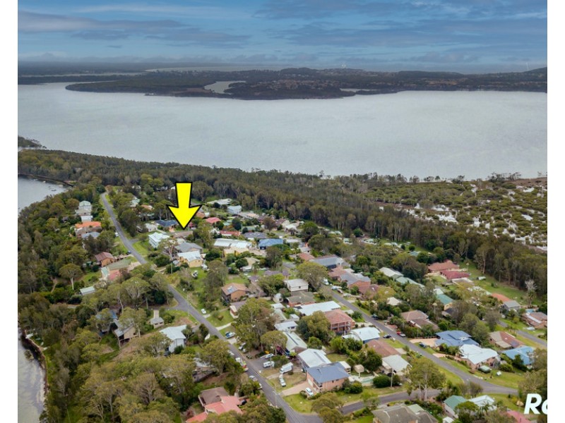 4 Frazer Avenue, Green Point NSW 2428