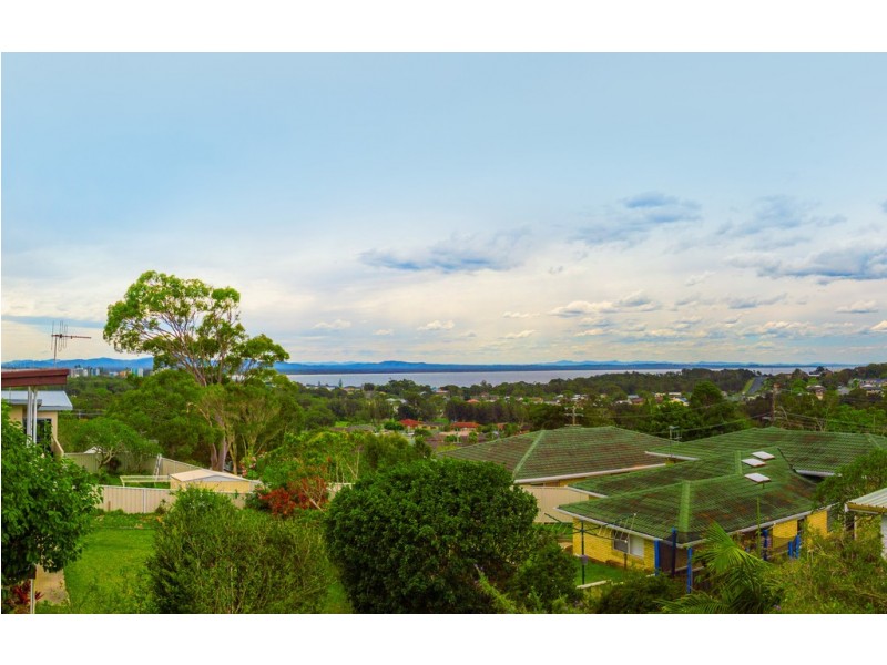 7 Churchill Road, Forster NSW 2428