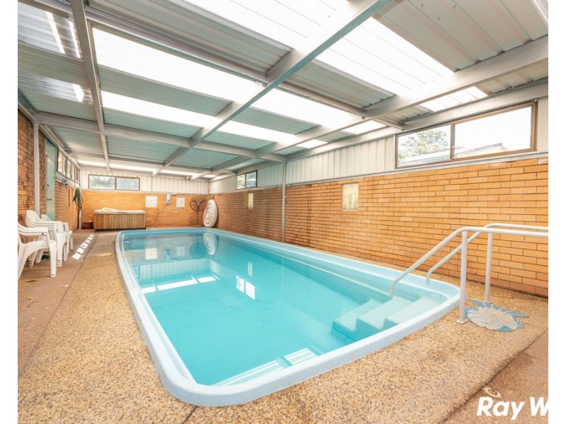 9 Douglas Avenue, Forster NSW 2428